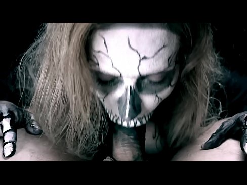 ❤️ Demon girl chupando pollas con su boca negra y tragando semen ❤️ Porno vk en es.tukifporno.ru ❌️